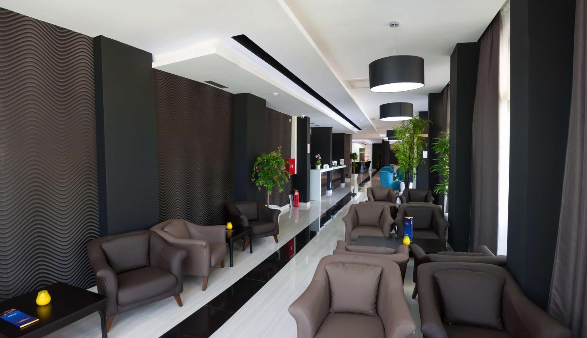 Bosphorus Hotel Алексинац Экстерьер фото