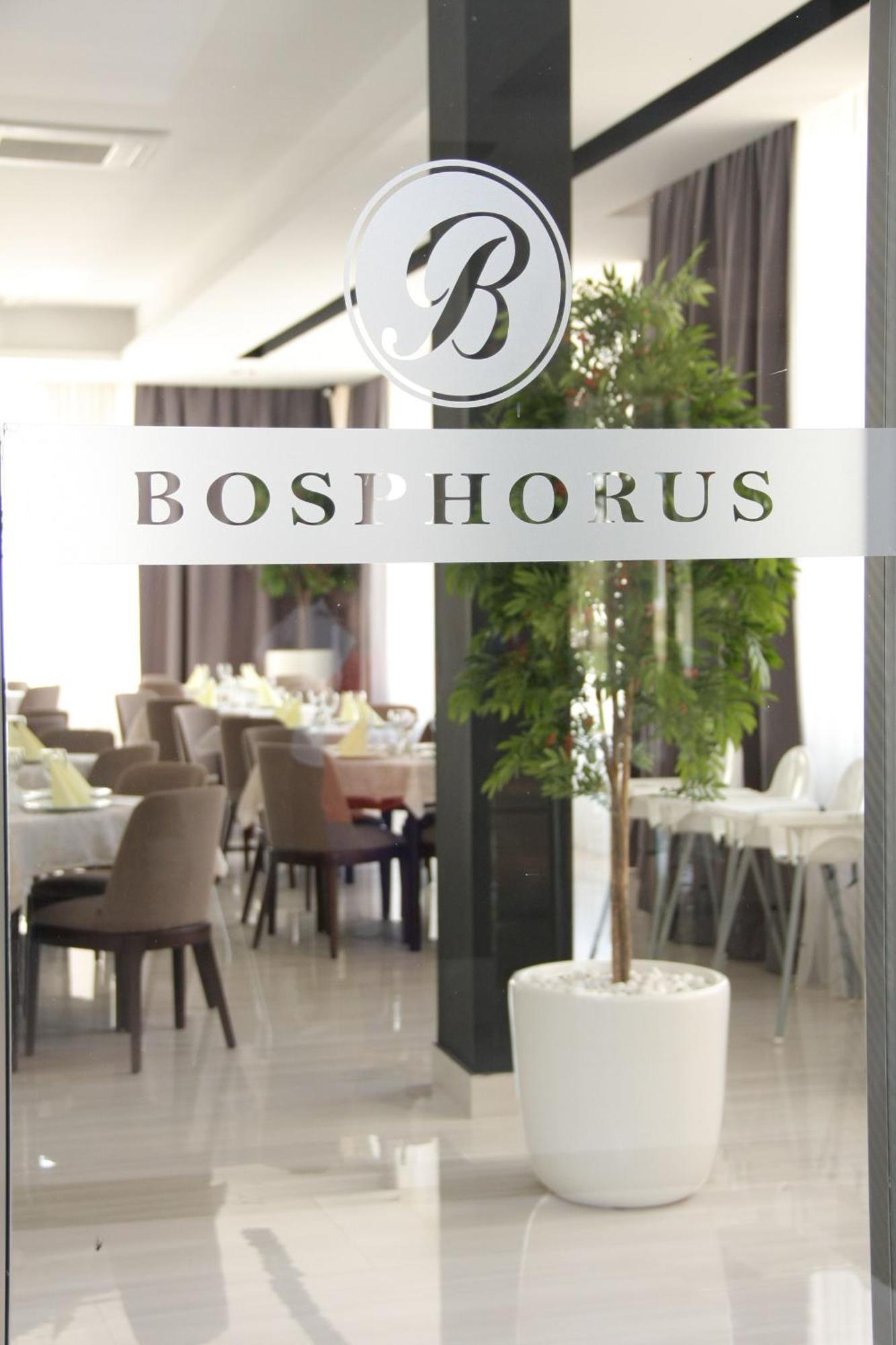 Bosphorus Hotel Алексинац Экстерьер фото